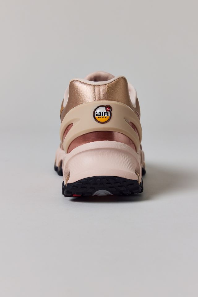 Nike Women's Air Max Dn8 Sneaker #4