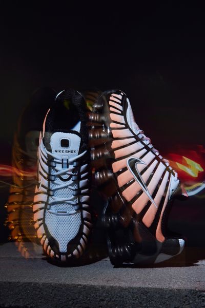 靴 Nike Women's Shox TL \"Light Army\" 27cm The Nike Women's Shox TL 🤍 New Season colours of Sail or