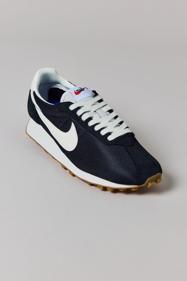 Nike Women's LD-1000 Sneaker