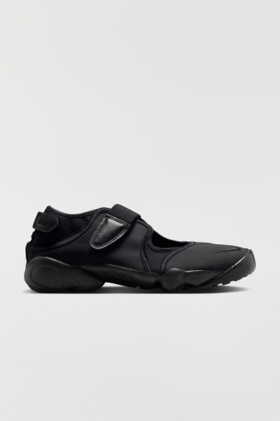 Nike Women's Air Rift Sneakers