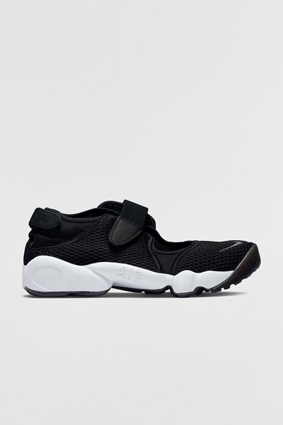 Nike Women's Air Rift Sneakers