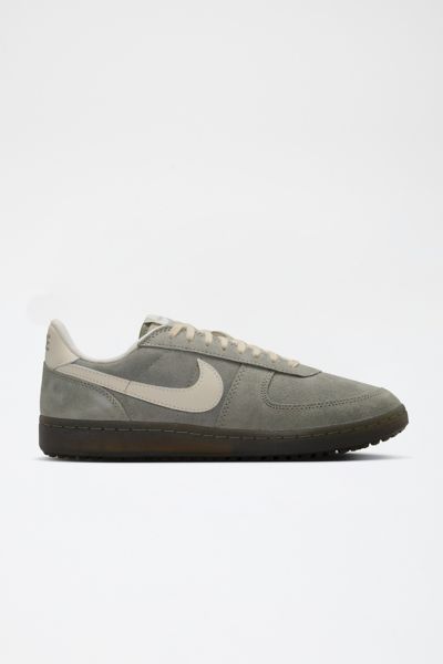 Nike Men's Field General Sneaker