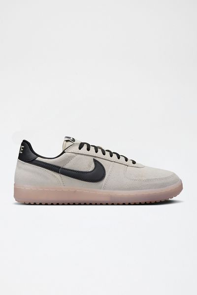 Nike Men's Field General Sneakers