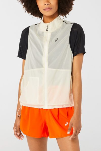 Asics Metarun Ripstop Gilet In Birch