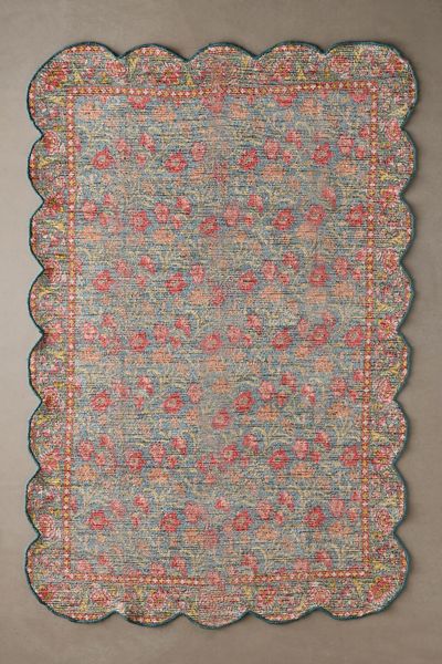In Bloom Floral Scallop Printed Rug