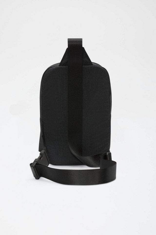 Nike Aura 5L Crossbody Bag #3