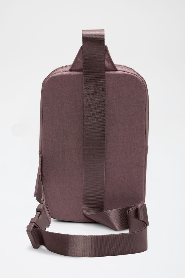 Nike Aura 5L Crossbody Bag #3