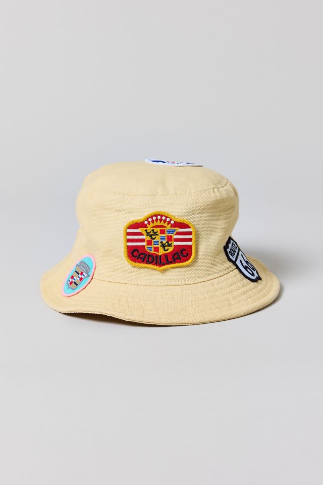 Urban Outfitters☆ キャデラックパッチ・バケツハット 97080725_014_b?$xlarge$&fit=