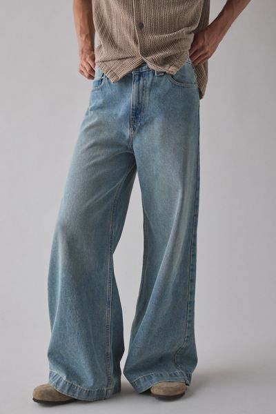 Urban Outfitters BDGカーゴーパンツ Urban outfitters BDG カーキ カーゴパンツ