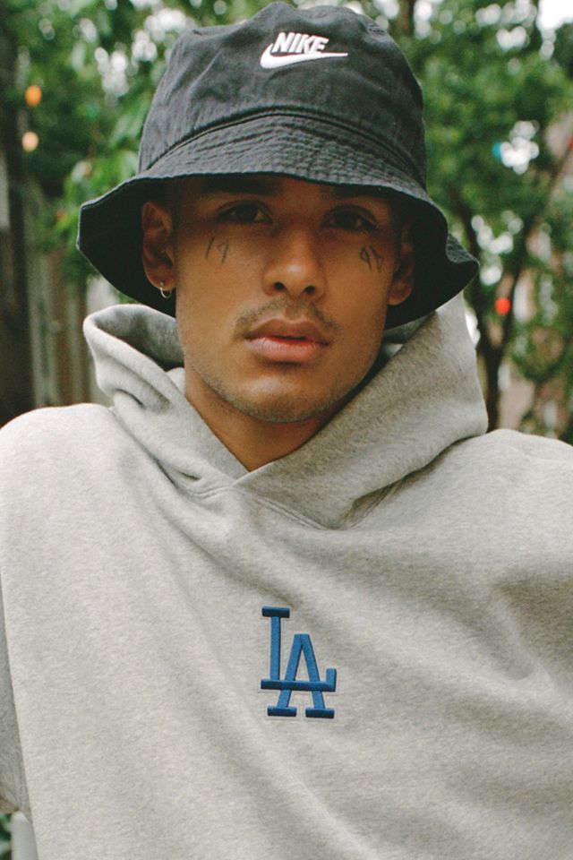 Nike Apex Futura Wash Bucket Hat | Urban Outfitters