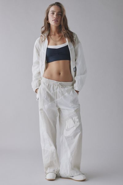 Nike Sportswear Oversized Woven Zip-Up Jacket