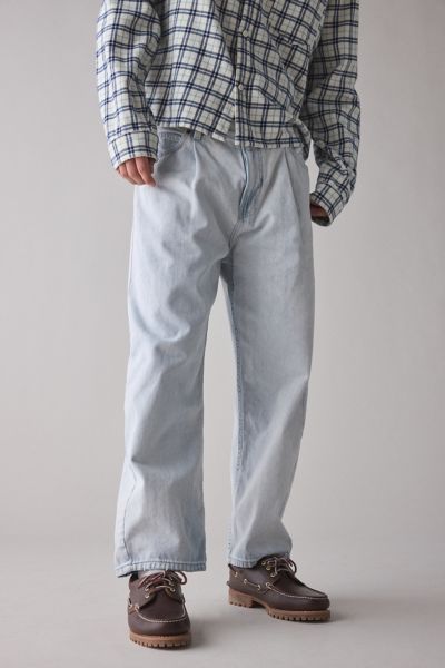 BDG PLEATED STRAIGHT FIT DENIM JEAN IN FRESCA, MEN'S AT URBAN OUTFITTERS 
