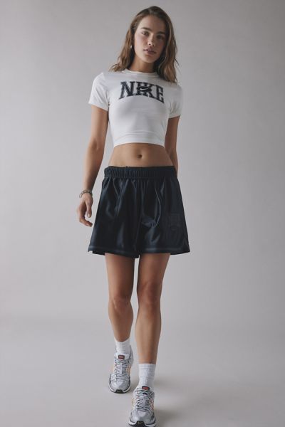 Nike Sportswear Street 6” Satin Graphic Short