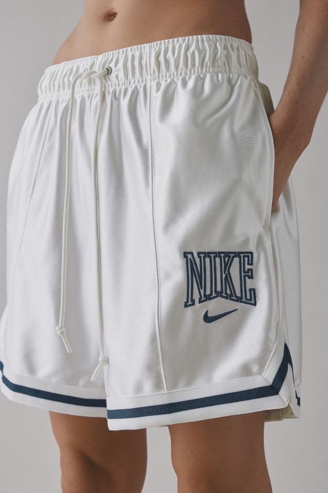 Nike Sportswear Street 6” Satin Graphic Short | Urban Outfitters