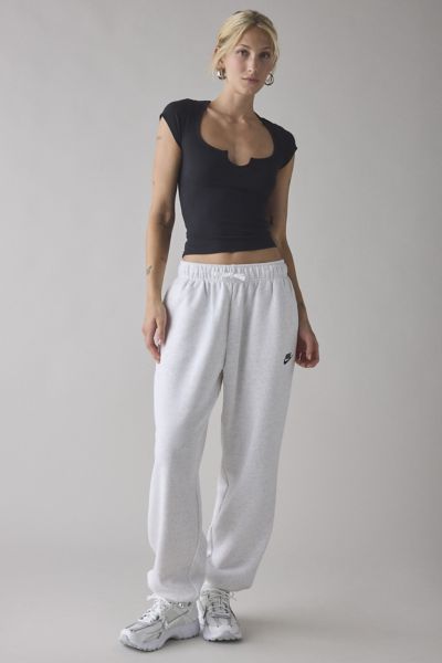 Nike Sportswear Club Fleece Mid-rise Oversized Sweatpant In Birch Heather, Women's At Urban Outfitters