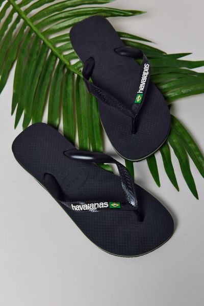 Havaianas Men's Brazil Logo Flip Flop Sandal In Black, Men's At Urban Outfitters In Black
