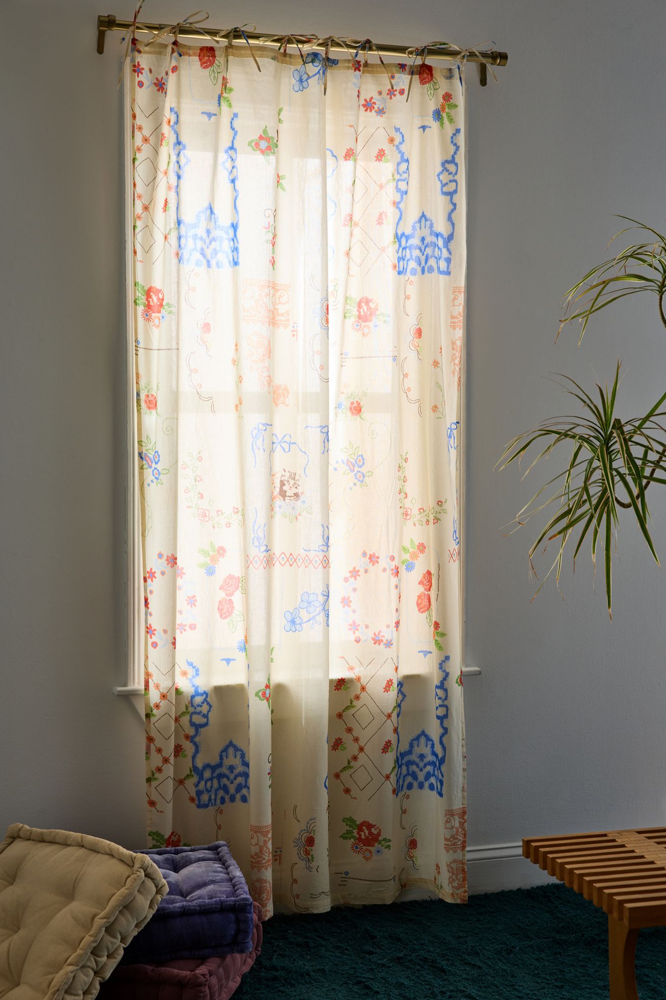 Irene Hankies Patterned Window Panel - White, 52X84