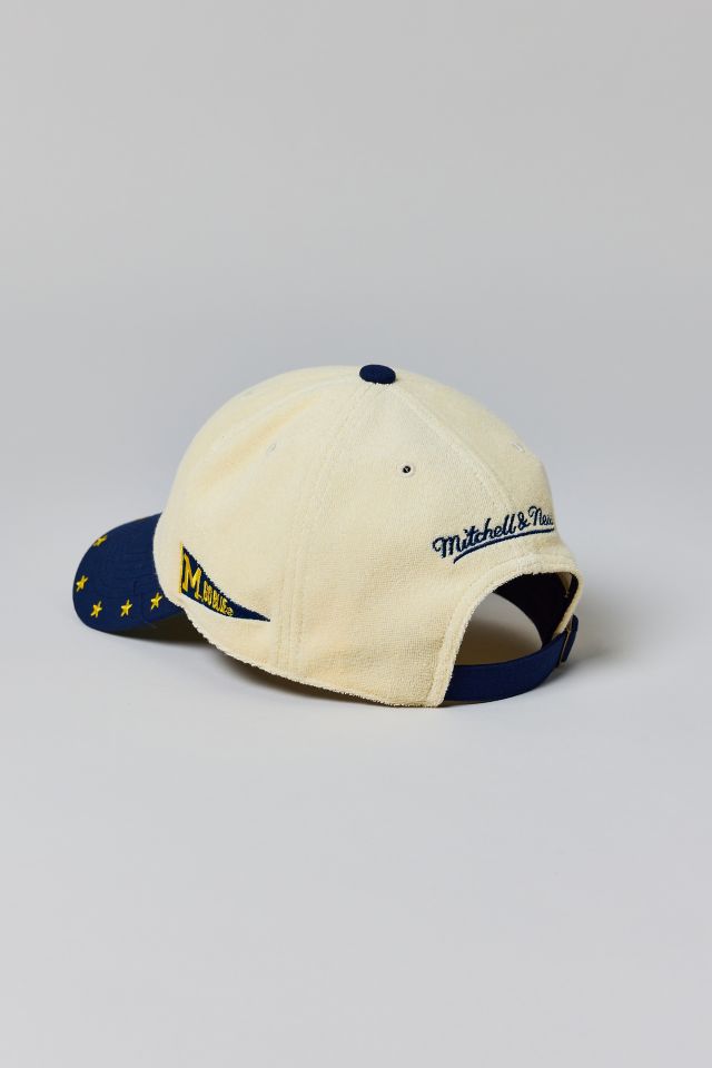 Mitchell & Ness NCAA University Of Michigan Dune Dad Hat #1