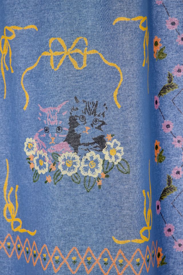Irene Hanky Patterned Shower Curtain #1