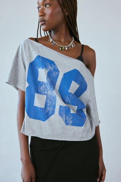 ★YOUHEE★OFF-SHOULDER GRAPHIC JERSEY TOP MUSINSA | YOUHEE OFF-SHOULDER GRAPHIC JERSEY TOP BLACK