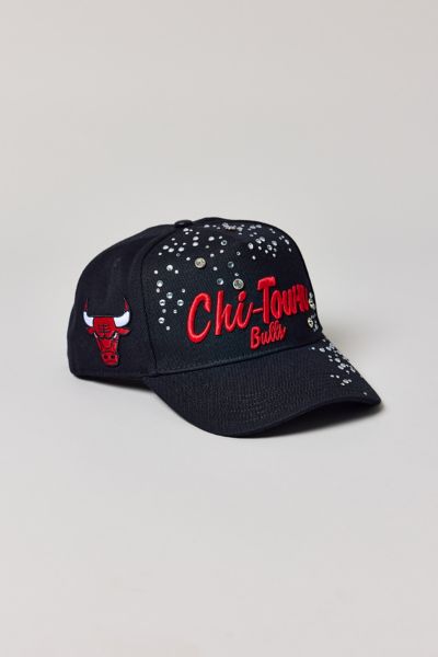 Pro Standard NBA Chicago Bulls Rhinestone Snapback Hat