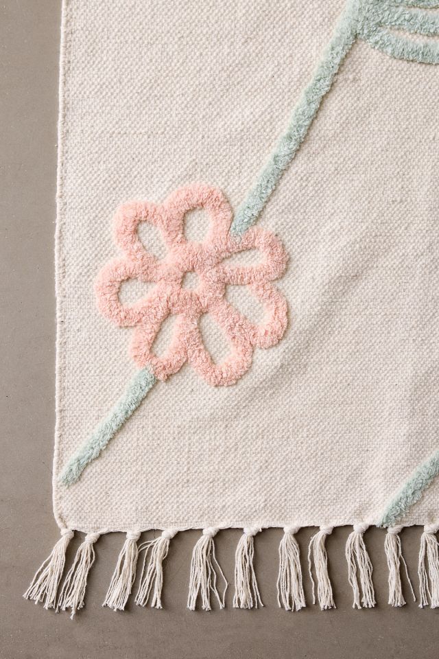 Falling Vines Floral Hilo Tufted Rug #3