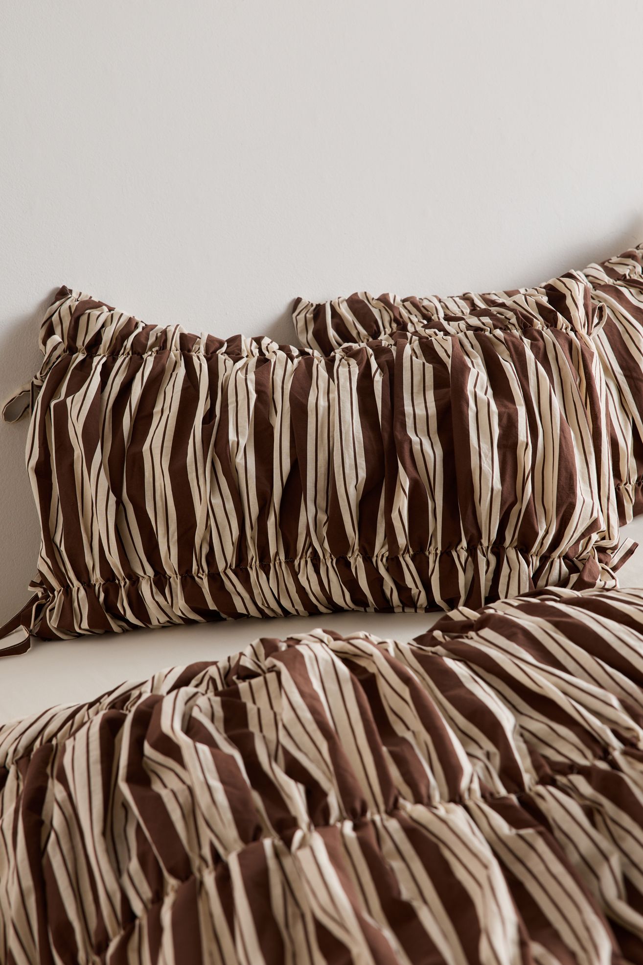 Printed Cinched Core Sham Set - Bondi Stripe