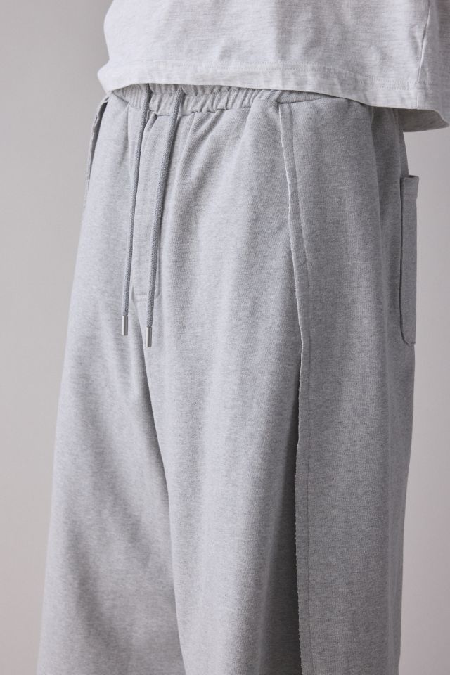 AJOBYAJO One Tuck Jersey Bermuda Short | Urban Outfitters