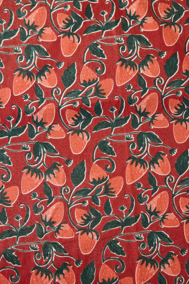 Strawberry Pattern Crochet Edge Tablecloth #1