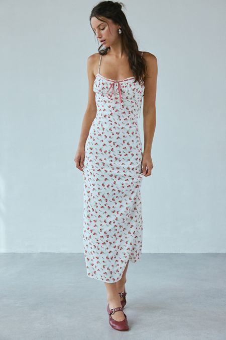 Printed Dresses | Floral + Flower Pattern Dresses | Urban Printed Dresses | Floral + Flower Pattern Dresses | Urban