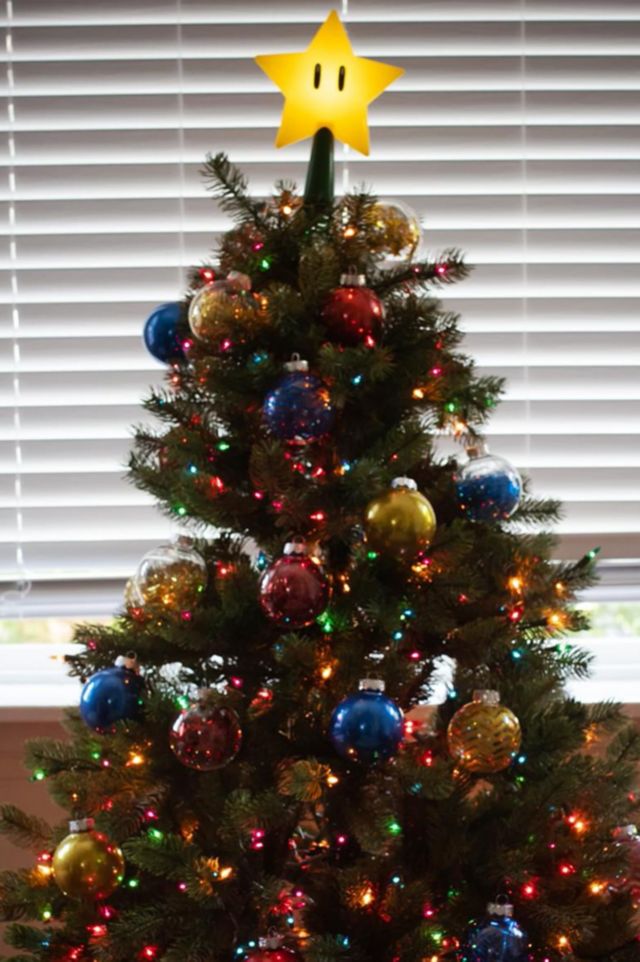 Super Mario Bros. 7" Light-Up Holiday Tree Topper #4