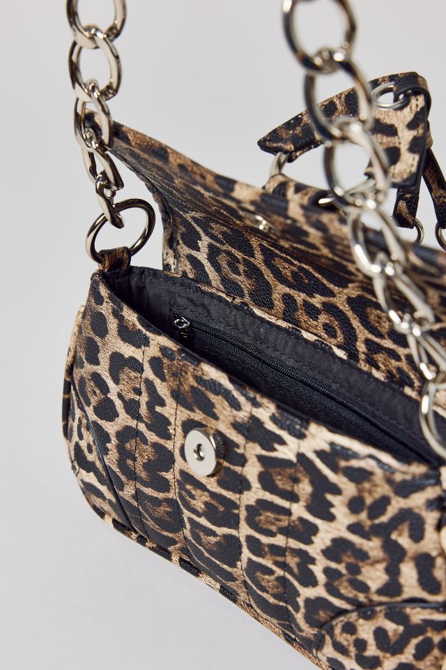 Silence + Noise Hailey Buckle Bag | Urban Outfitters