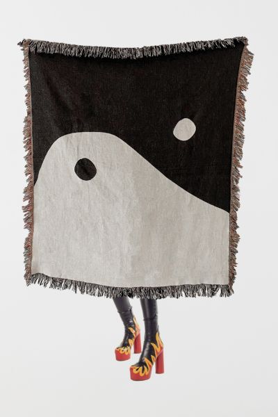 Clr Shop Ctrl Shop Yin Yang Woven Throw Blanket In Oyster At Urban Outfitters