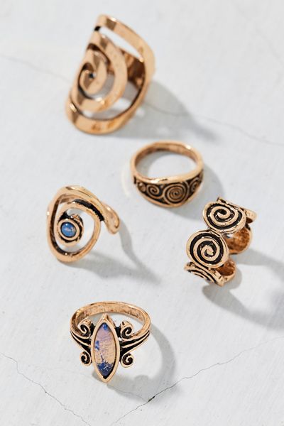 Statement Stone Swirl Rings Set