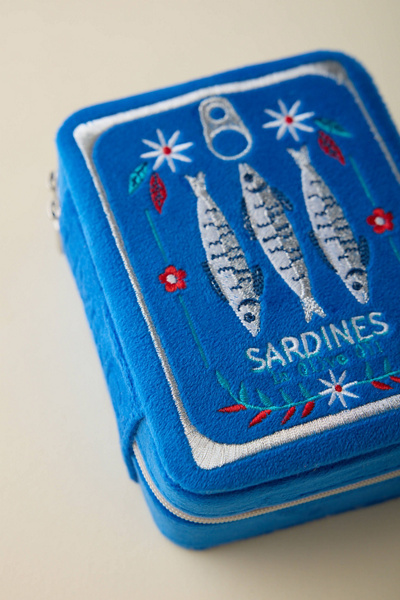 Sardine Can Velvet Jewelry Case