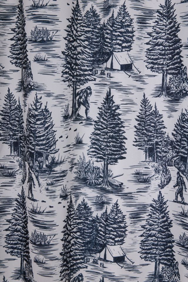 Beth Norton  Bigfoot/Sasquatch Touile De Jouy Shower Curtain #1