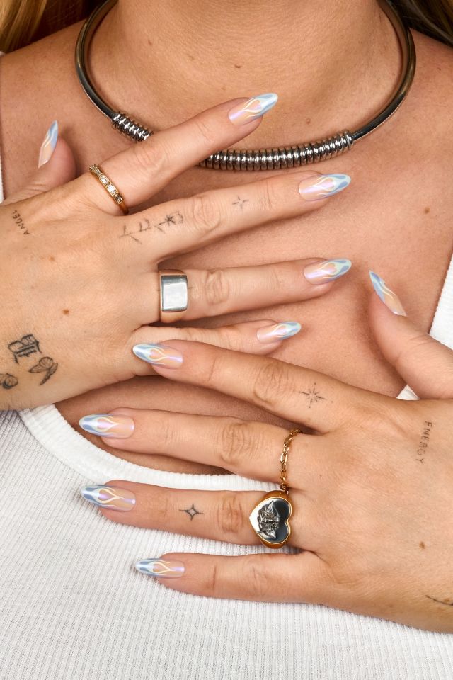 Lost Angels Press-On Nails Set #3