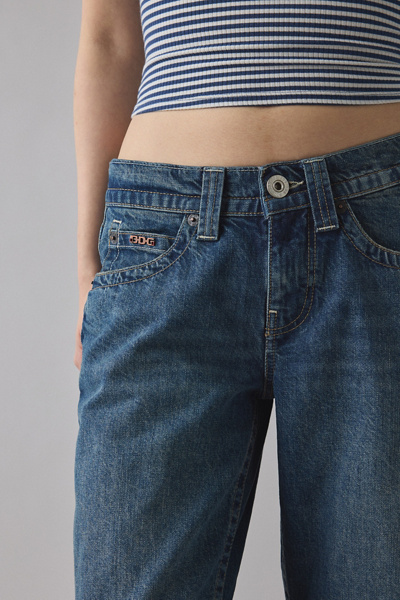 BDG Kayla Low-Rise Capri Jean
