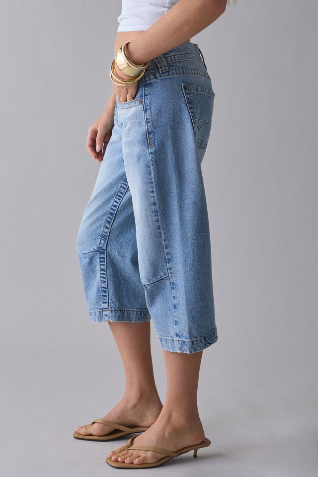 BDG Kayla Low-Rise Capri Jean #3
