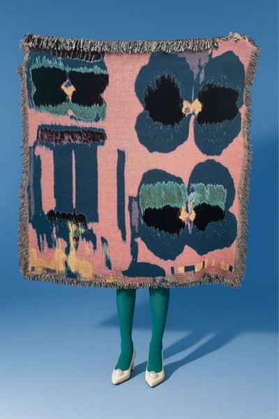 Clr Shop Flora Woven Throw Blanket