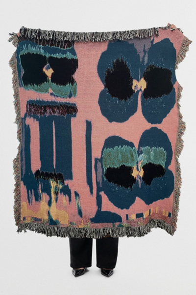 Clr Shop Flora Woven Throw Blanket