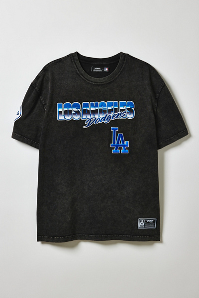 Pro Standard MLB Los Angeles Dodgers Graphic Tee | Urban Outfitters