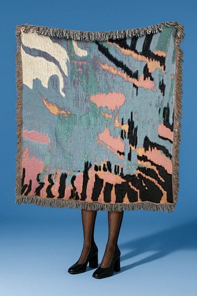 Clr Shop Melt Woven Throw Blanket