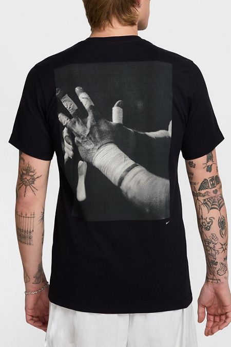 Kurt Cobain Kurt Was Here Spider Baby Tee | Urban Outfitters Kurt Cobain Kurt Was Here Spider Baby Tee | Urban Outfitters