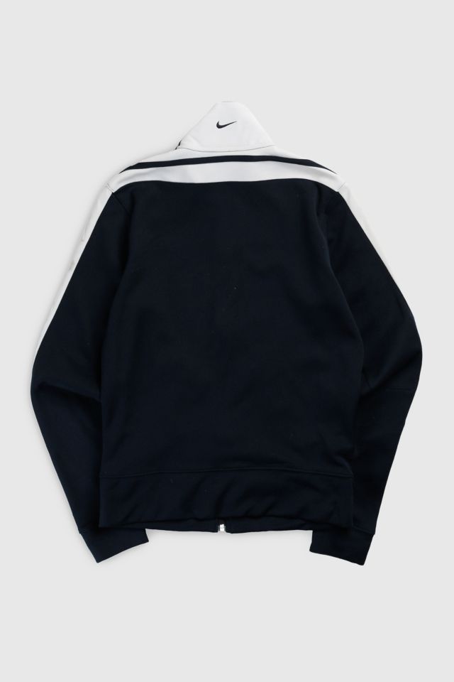 97732481_041_m3?$xlarge$&fit=