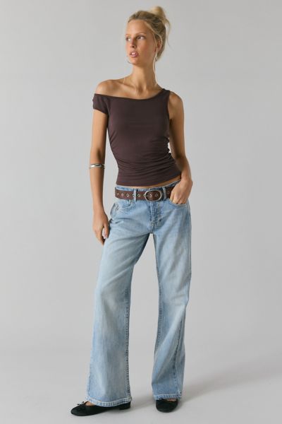 BDG TEO RELAXED BOOTCUT JEAN IN BLEACH WASH, WOMEN'S AT URBAN OUTFITTERS 