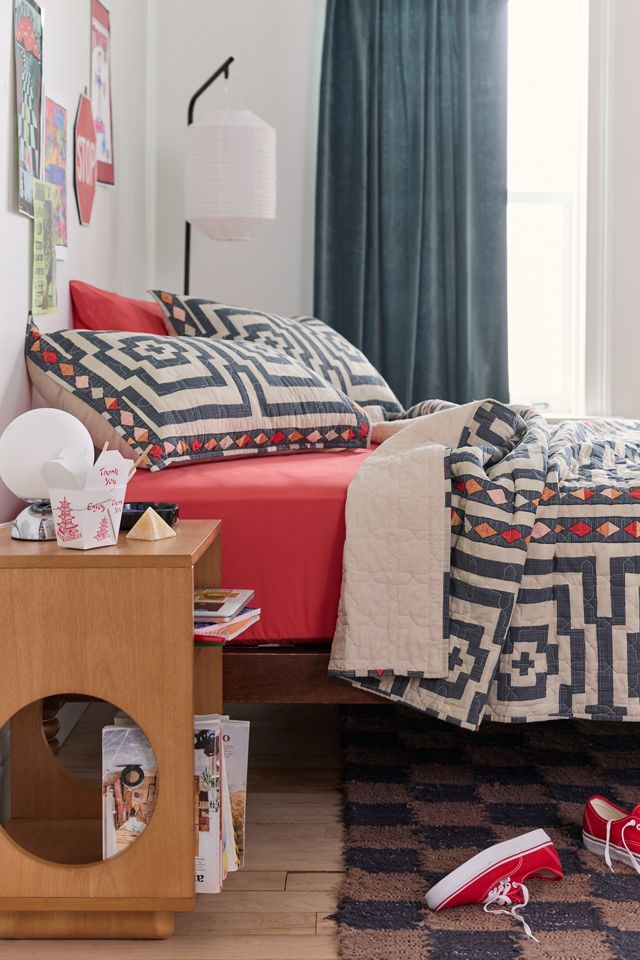 Jungalow Hypnotic Quilt Set #1