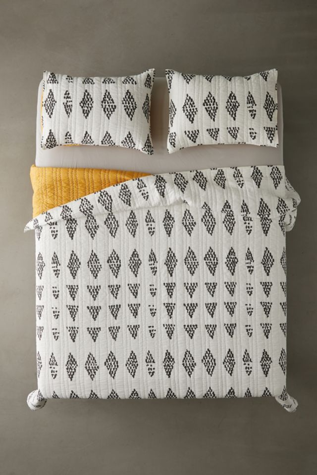 Jungalow By Justina Blakeney Prosperity Quilt Set #1