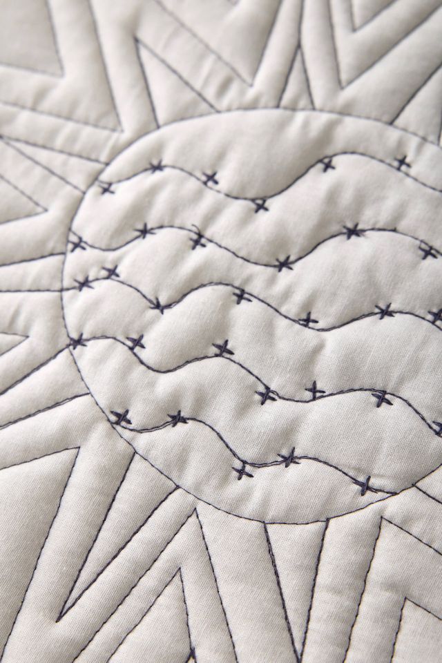 Full White Cotton Reversible Quilt Set with Graphic Detail