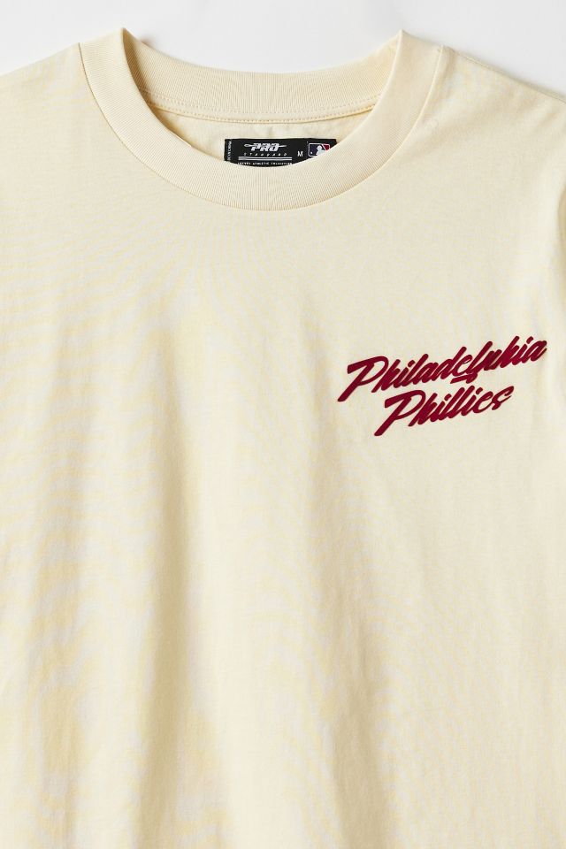 Pro Standard UO Exclusive MLB Philadelphia Phillies Team Logo Graphic Tee #1
